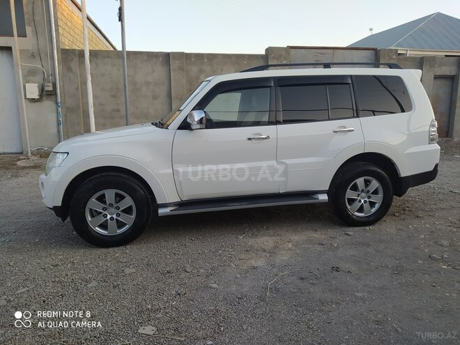 Mitsubishi Pajero 2007, 205,000 km - 3.0 l - Gəncə