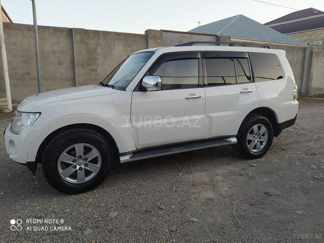 Mitsubishi Pajero 2007, 205,000 km - 3.0 l - Gəncə