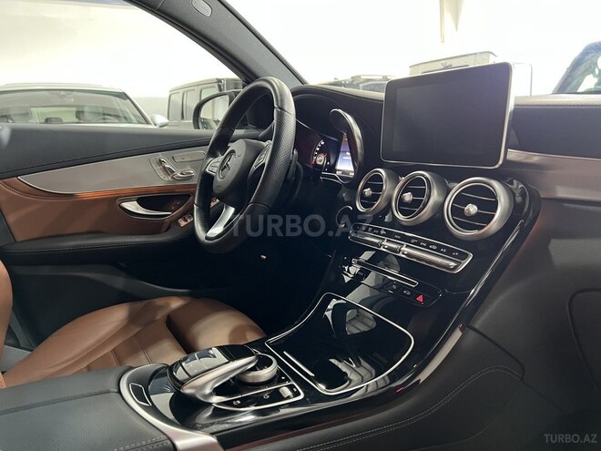 Mercedes GLC 220 d 4MATIC Coupe 2017, 65,000 km - 2.2 л - Bakı