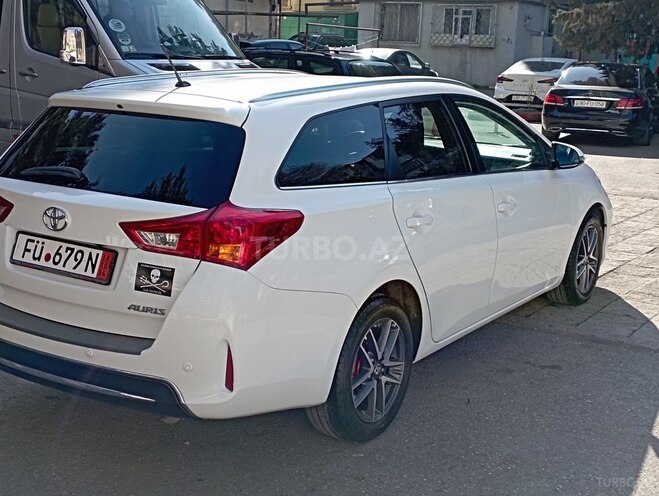 Toyota Auris 2014, 198,000 km - 1.4 l - Bakı