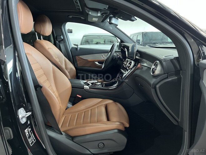 Mercedes GLC 220 d 4MATIC Coupe 2017, 65,000 km - 2.2 л - Bakı