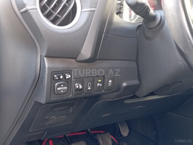 Toyota Auris 2014, 198,000 km - 1.4 l - Bakı