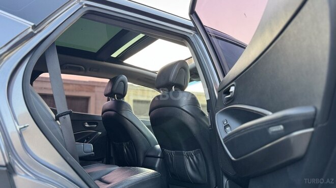 Hyundai Santa Fe-3