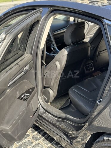 Ford Fusion (North America) 2015, 220,000 km - 2.0 л - Bakı