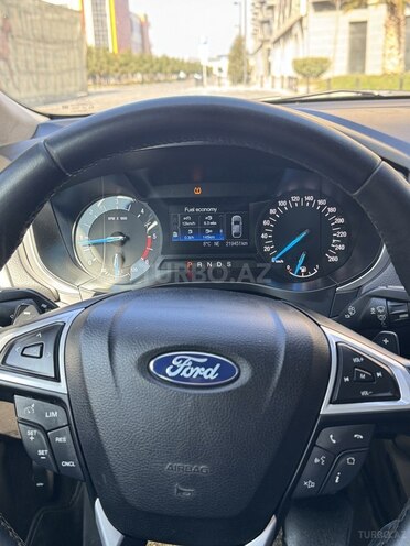 Ford Fusion (North America) 2015, 220,000 km - 2.0 л - Bakı