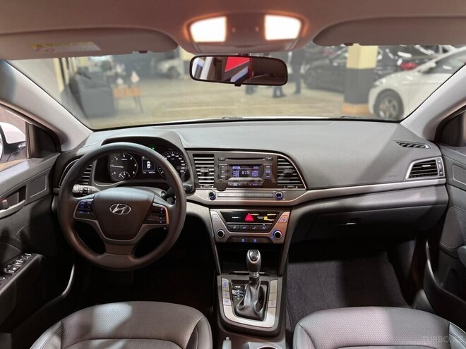 Hyundai Avante 2016, 140,000 km - 1.6 л - Sumqayıt