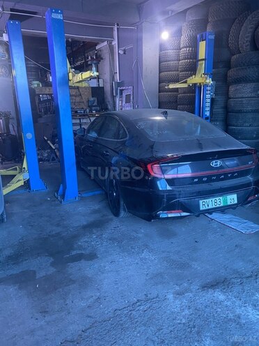 Hyundai Sonata 2021, 130,000 km - 1.6 l - Bakı