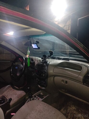 LADA (VAZ) Kalina 2005, 300,000 km - 1.6 л - Bakı