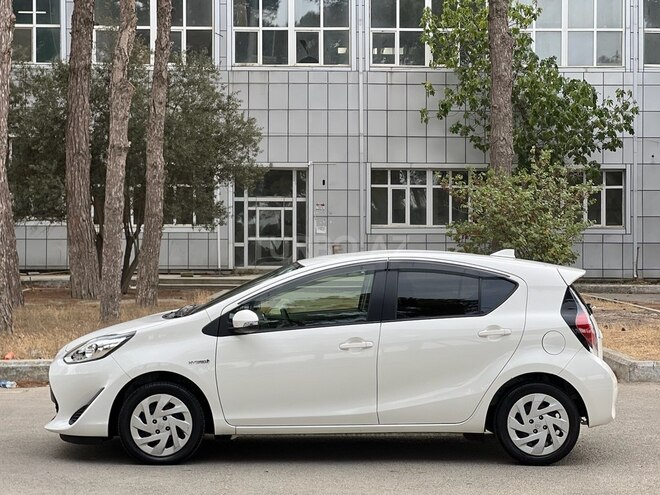 Toyota Aqua 2019, 56,350 km - 1.5 l - Bakı