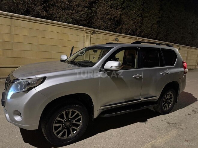 Toyota Land Cruiser Prado 2009, 242,000 km - 4.0 л - Bakı