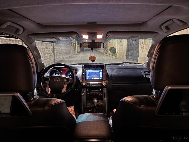 Toyota Land Cruiser Prado 2009, 242,000 km - 4.0 л - Bakı