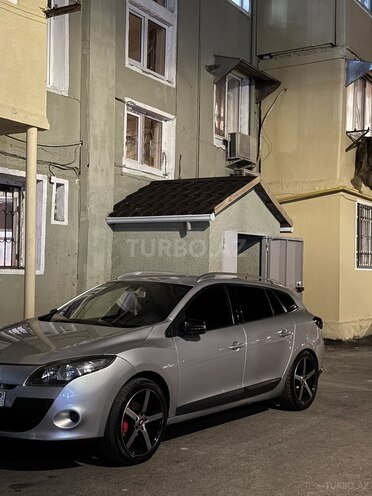 Renault Megane-9