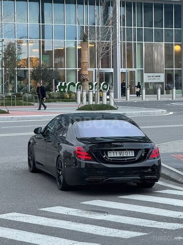 Mercedes S 500-4