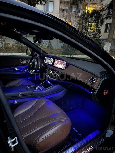 Mercedes S 500-21