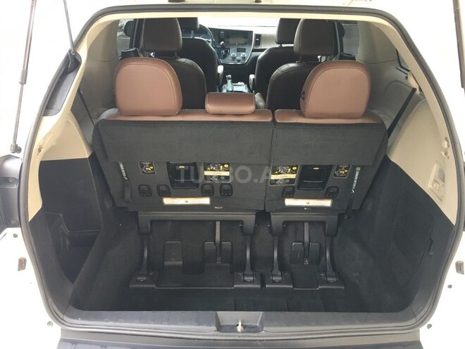 Toyota Sienna 2017, 95,000 km - 3.5 l - Bakı