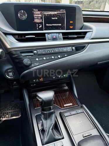Lexus ES 250 2019, 170,000 km - 2.5 л - Bakı