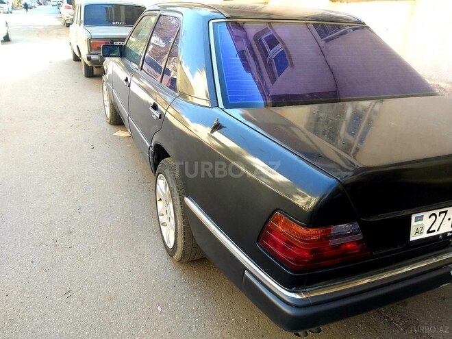 Mercedes E 300 d 1991, 318,520 km - 3.0 л - Bakı