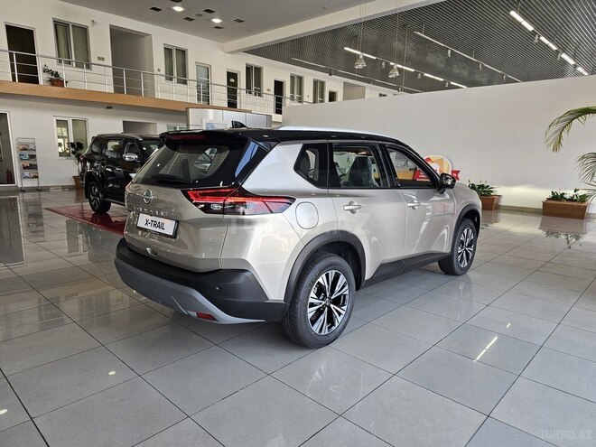 Nissan X-Trail-8