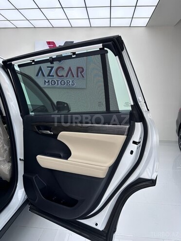 Toyota Highlander 2024, 0 km - 2.5 л - Bakı