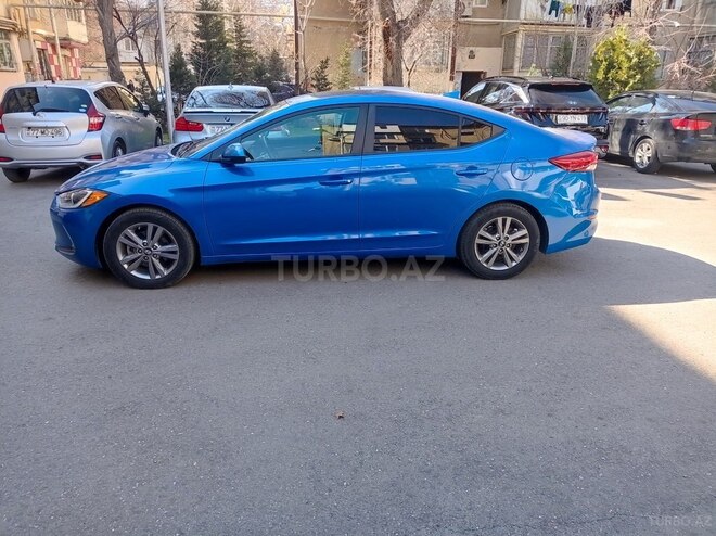 Hyundai Elantra 2017, 132,600 km - 2.0 л - Bakı