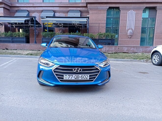 Hyundai Elantra 2017, 132,600 km - 2.0 л - Bakı