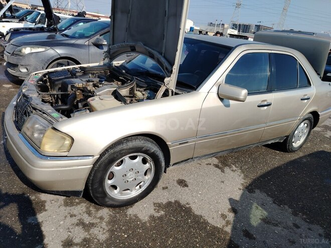 Mercedes C 200 1996, 717,000 km - 2.0 л - Bakı
