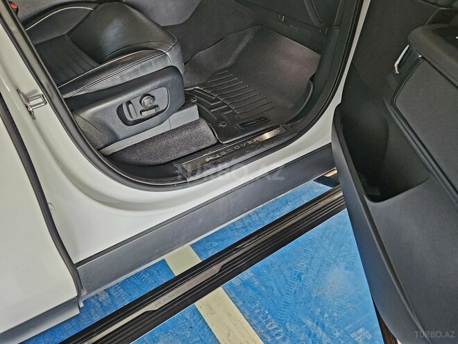 Land Rover Discovery 2018, 120,000 km - 3.0 l - Bakı