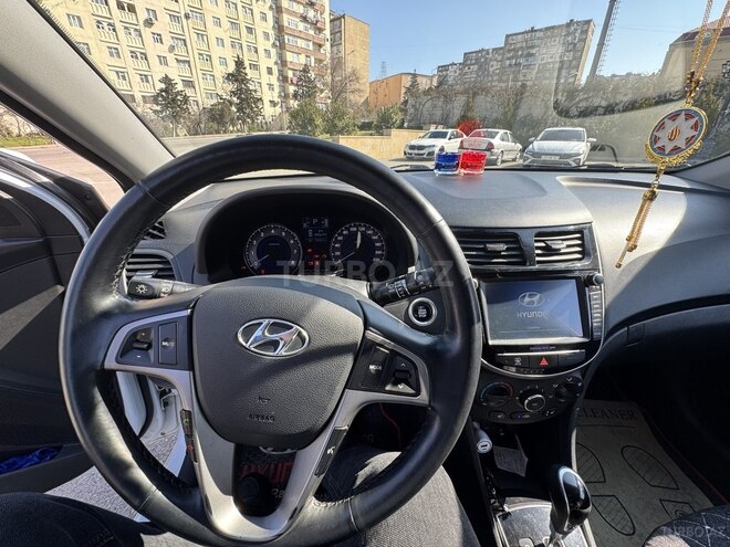 Hyundai Accent 2015, 93,361 km - 1.4 l - Bakı