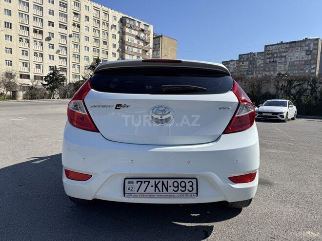 Hyundai Accent 2015, 93,361 km - 1.4 l - Bakı