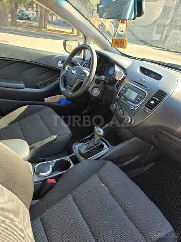Kia Forte-10