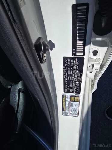 Kia Forte-13