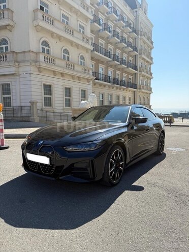 BMW i4 2021, 27,000 km - 0.0 л - Bakı