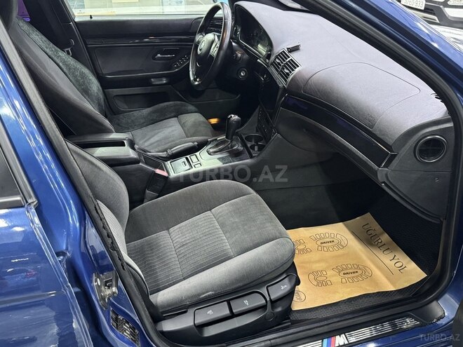 BMW 525 2002, 290,000 km - 2.5 l - Sumqayıt
