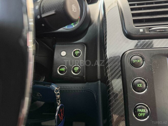 Maserati Quattroporte 2012, 49,000 km - 4.7 l - Bakı