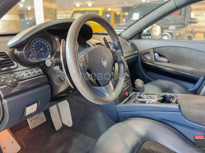 Maserati Quattroporte 2012, 49,000 km - 4.7 l - Bakı
