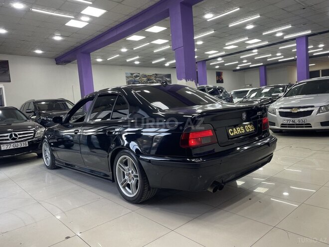 BMW 528-11