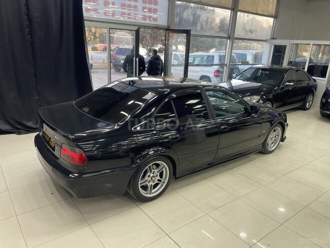 BMW 528-15
