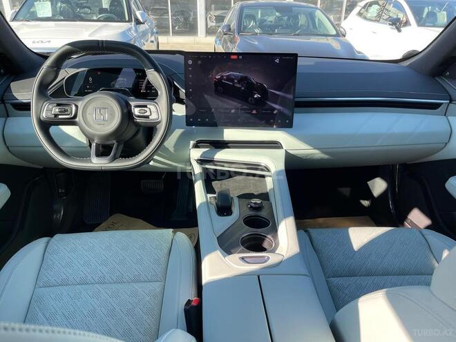 ZEEKR 001 2024, 400 km - 0.0 л - Bakı