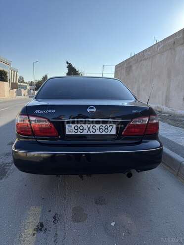 Nissan Maxima-4