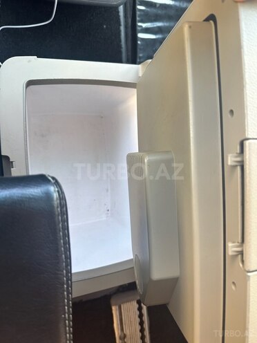 Mercedes V 220 2010, 293,000 km - 2.2 l - Bakı