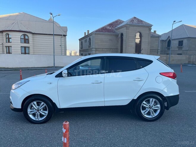 Hyundai ix35 2011, 122,000 km - 2.4 l - Bakı