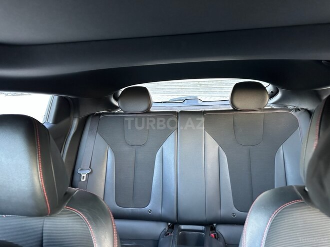 Hyundai Veloster 2019, 129,000 km - 2.0 l - Bakı
