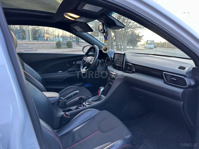 Hyundai Veloster 2019, 129,000 km - 2.0 l - Bakı