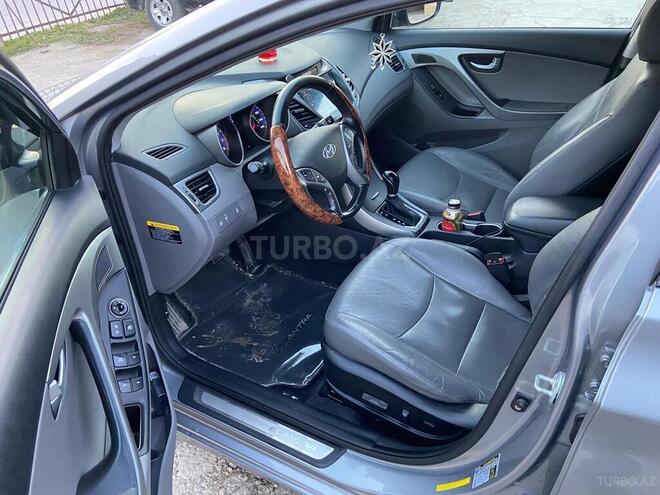 Hyundai Elantra 2015, 168,500 km - 1.8 l - Sumqayıt