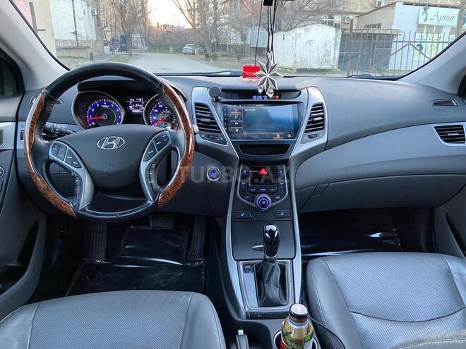 Hyundai Elantra 2015, 168,500 km - 1.8 l - Sumqayıt