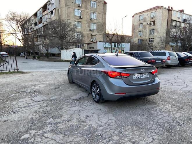 Hyundai Elantra 2015, 168,500 km - 1.8 l - Sumqayıt