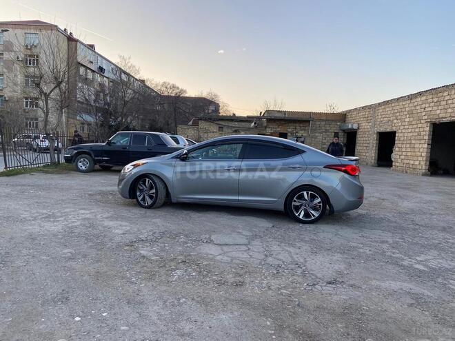 Hyundai Elantra 2015, 168,500 km - 1.8 l - Sumqayıt