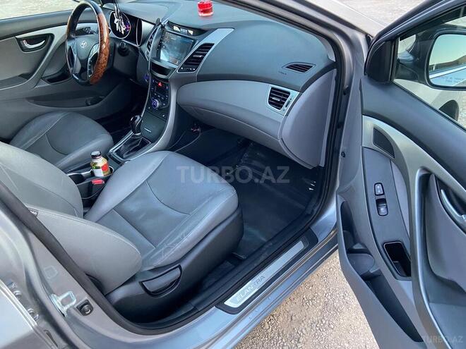 Hyundai Elantra 2015, 168,500 km - 1.8 l - Sumqayıt