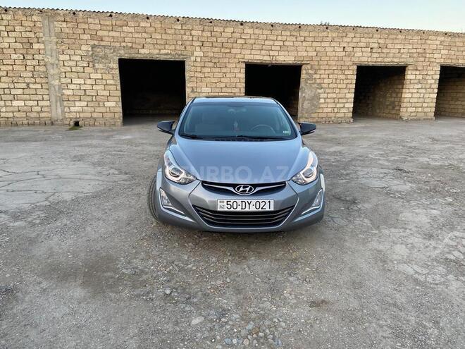 Hyundai Elantra 2015, 168,500 km - 1.8 l - Sumqayıt