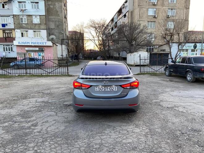Hyundai Elantra 2015, 168,500 km - 1.8 l - Sumqayıt